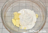 蓝莓酸奶乳酪派的做法