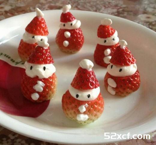 解草莓圣诞雪人