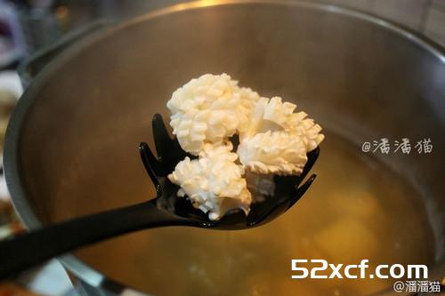 泰国蒜蓉辣酱海鲜锅的做法