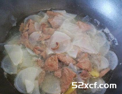 萝卜猪肝汤的做法