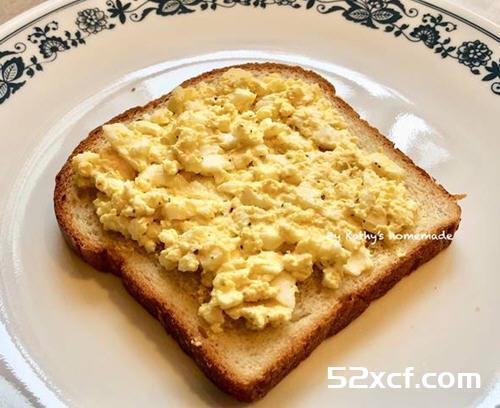 鸡蛋三明治的简单做法