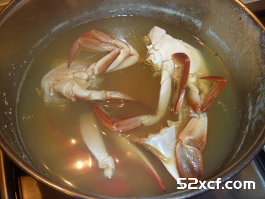 日式螃蟹咖哩汤的做法