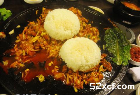 韩国济州烤黑猪肉等特色小吃欣赏