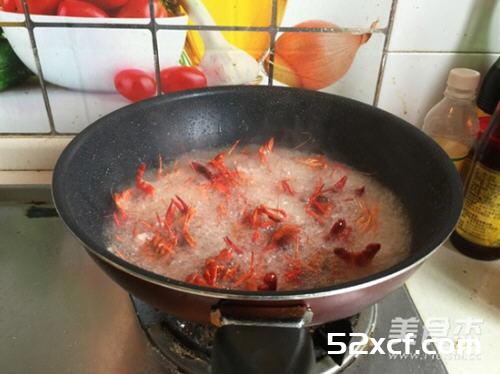 椒盐小龙虾的做法