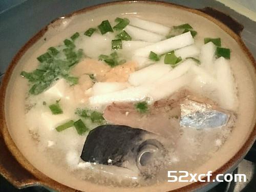 土鱼头白玉味噌汤的做法