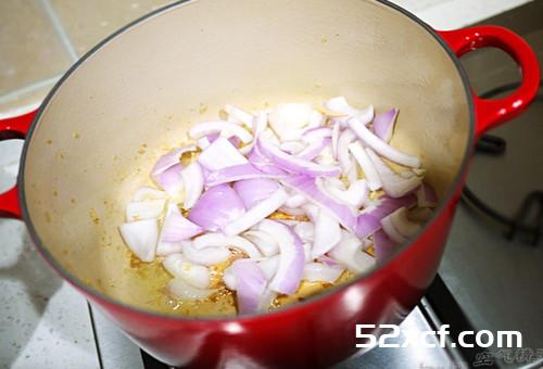 深夜食堂 奶油炖菜的做法