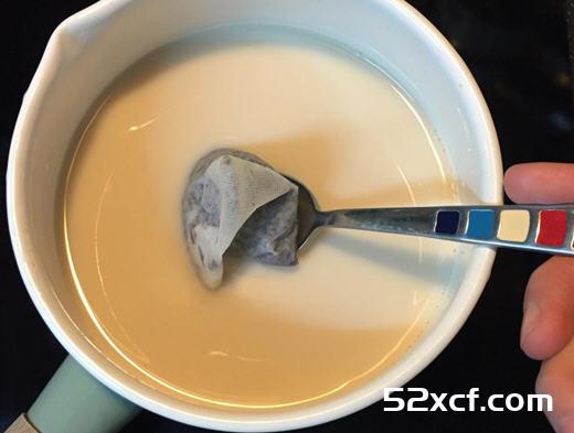 暖心焦糖鲜奶茶的做法