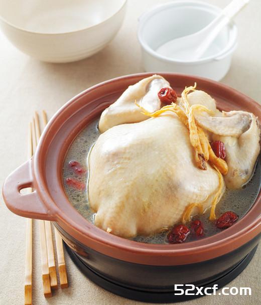 参须红枣炖鸡汤的做法