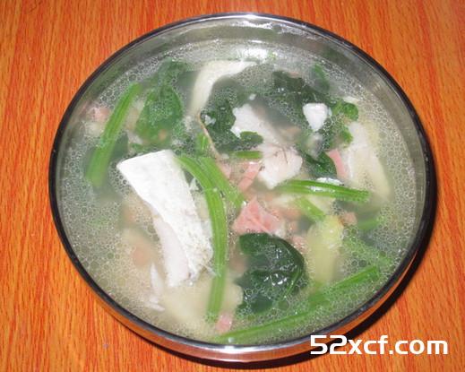 菠菜鱼片汤的做法