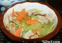 青笋胡萝卜炒肉的做法