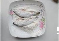 大锅炖小鱼烀饼子的做法