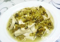 咸菜炒素鸡的做法