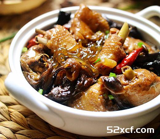 东北小鸡蘑菇炖粉条的做法