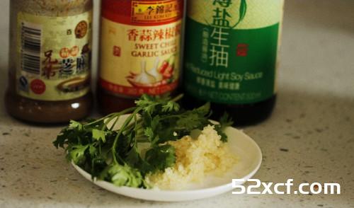 减肥无油版蒜泥茄子的做法