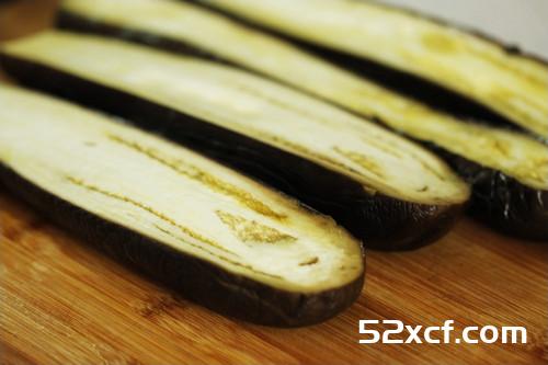 减肥无油版蒜泥茄子的做法